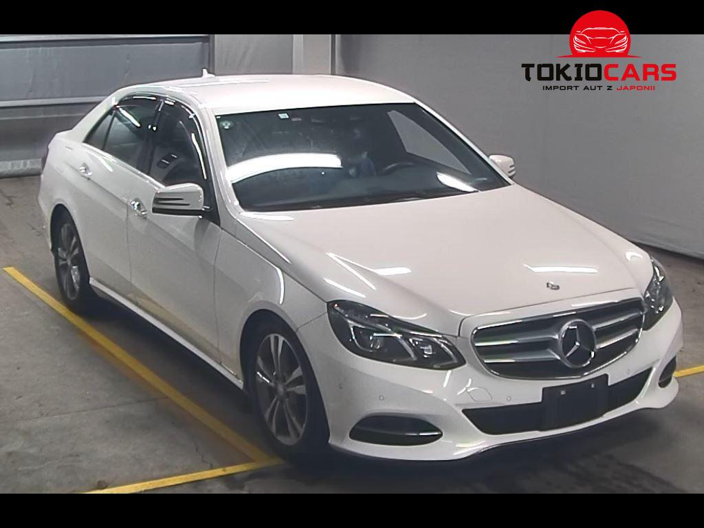 MERCEDES BENZ E-CLASS 4D 4WD E300 4MATIC AVANTGARDE