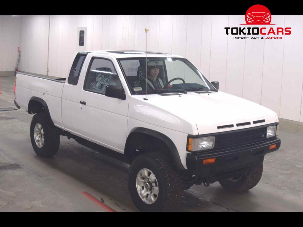 AMERICA NISSAN DATSUN TRUCK 4WD KING CAB