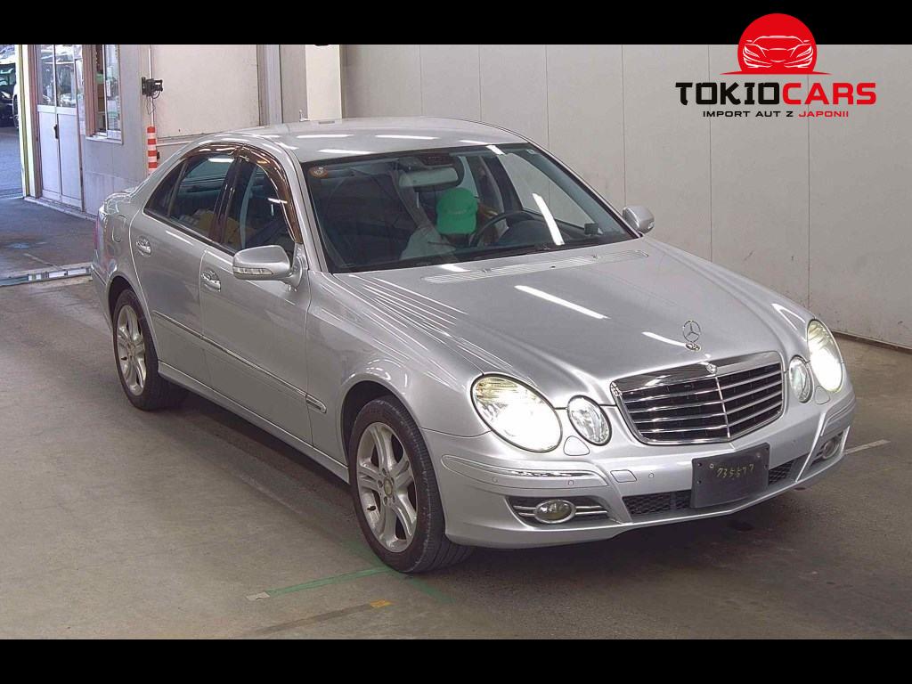 MERCEDES BENZ E-CLASS 4D 4WD E350 4MATIC AVANTGARDE