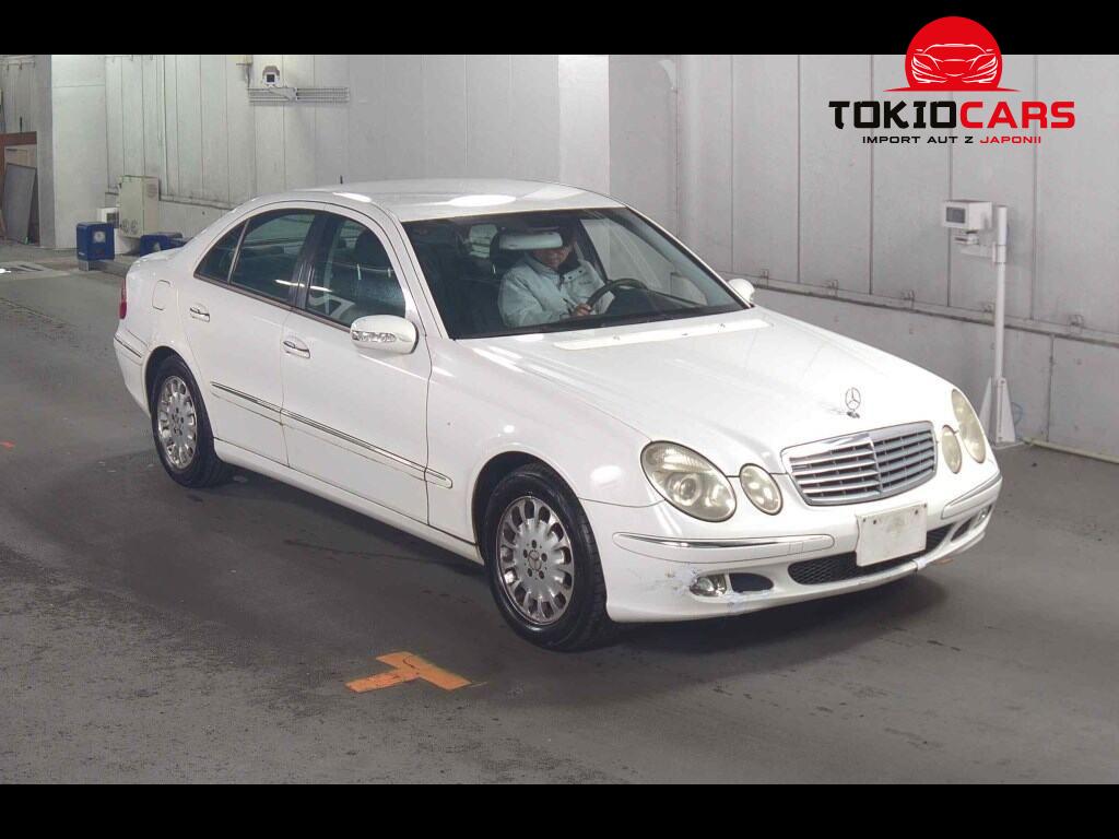 MERCEDES BENZ E-CLASS 4D E240