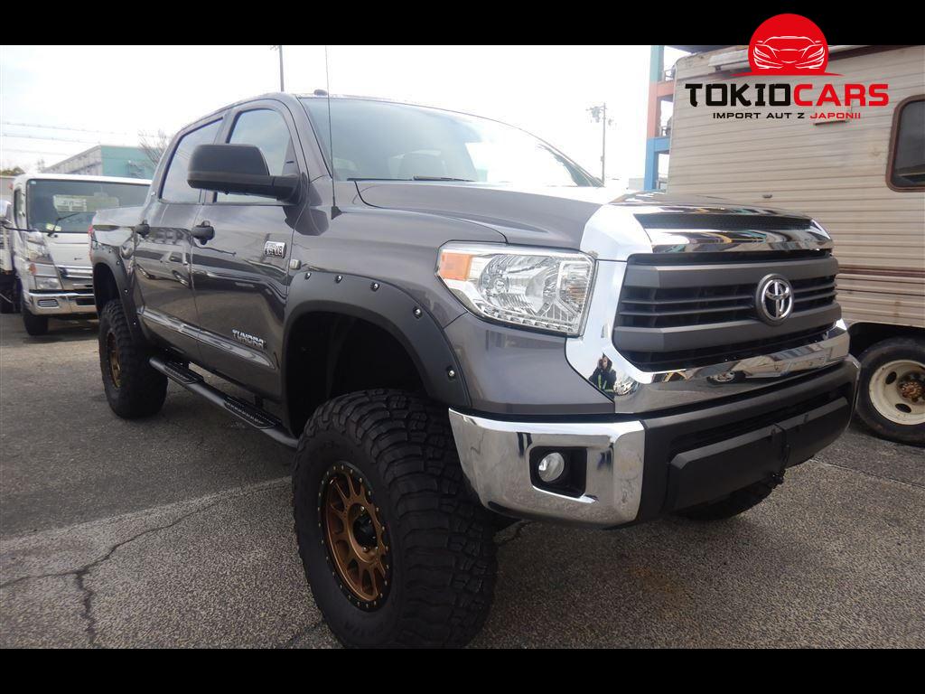 AMERICA TOYOTA TUNDRA 4D 4WD CREWMAX SR5