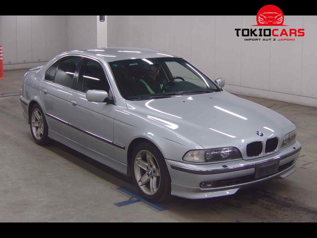 BMW 5 SERIES 4D 528I