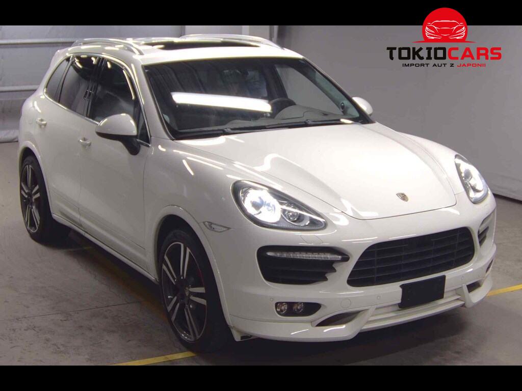 PORSCHE CAYENNE 4WD TURBO