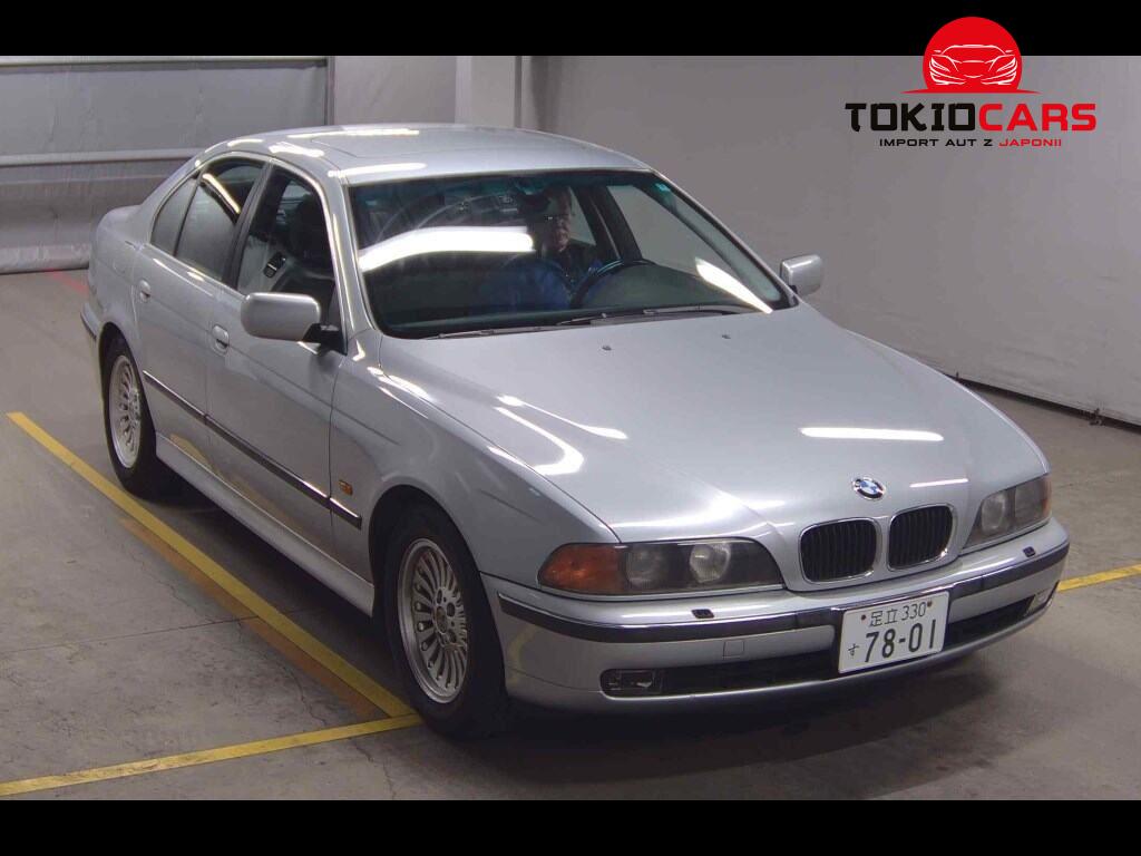 BMW 5 SERIES 4D 528I
