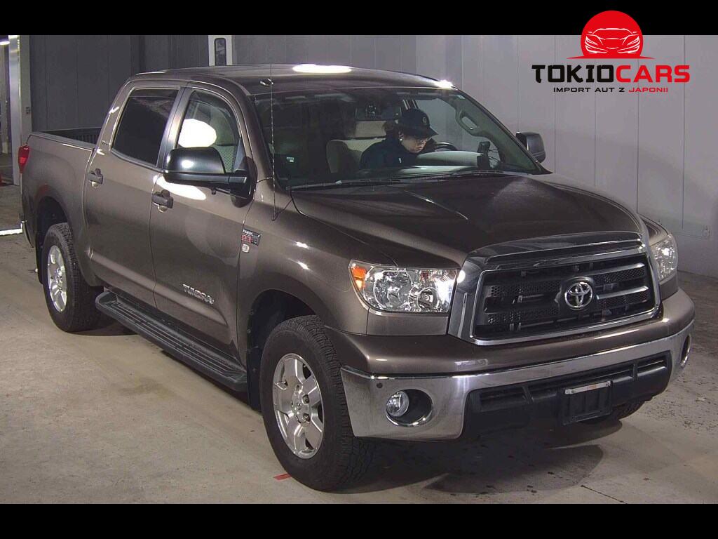 AMERICA TOYOTA TUNDRA 4D 4WD CREWMAX SR5
