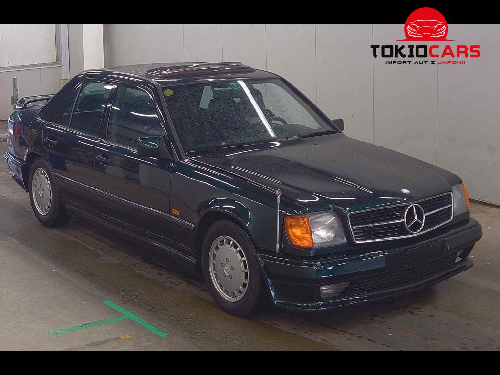 MERCEDES BENZ MEDIUM CLASS 4D 300E