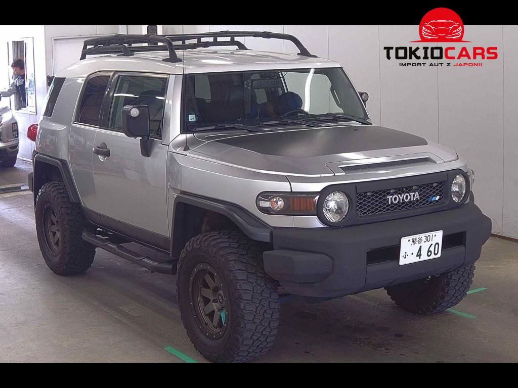AMERICA TOYOTA FJ CRUISER 4WD