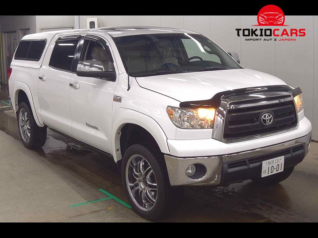 AMERICA TOYOTA TUNDRA 4D 4WD CREWMAX SR5