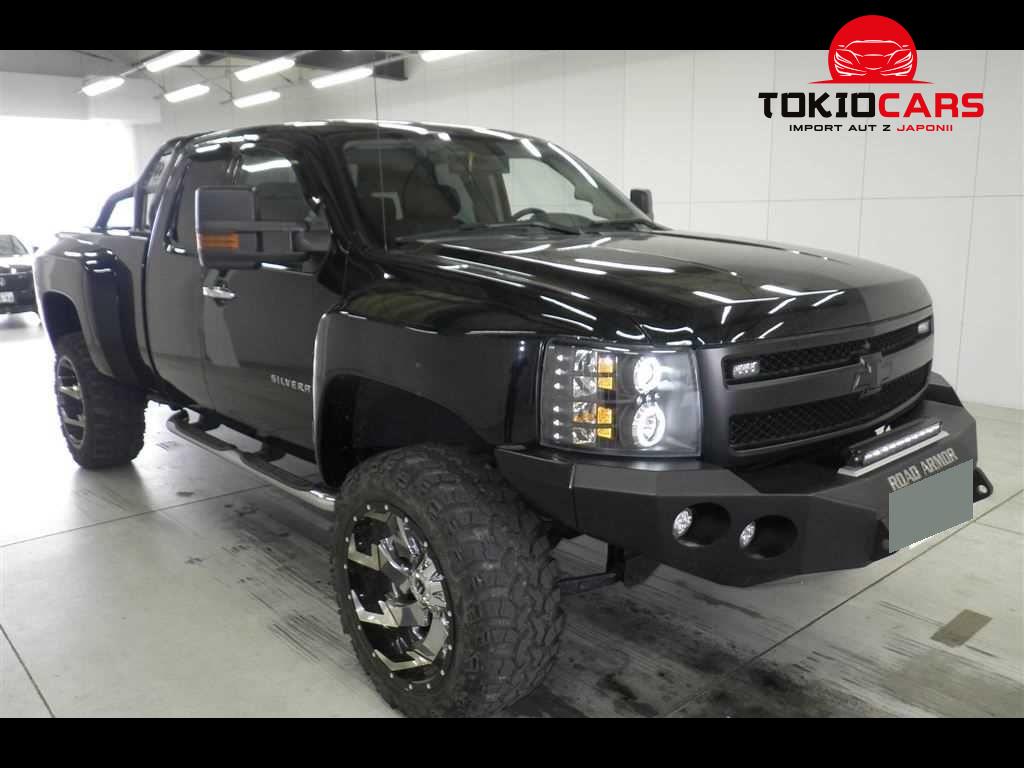 CHEVROLET SILVERADO 4D 4WD