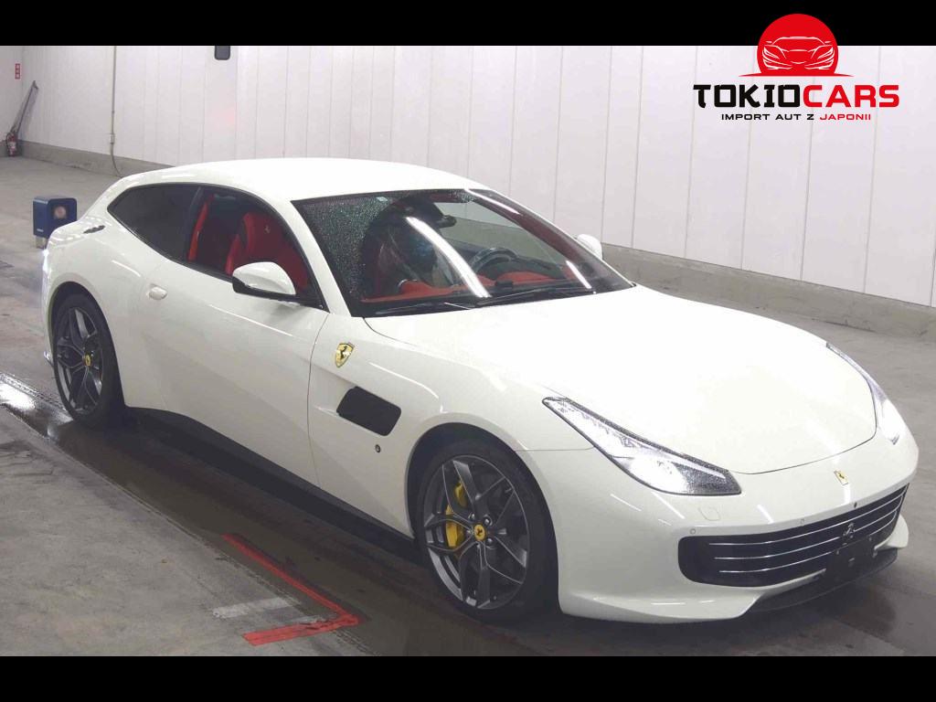 FERRARI GTC4 LUSSO T