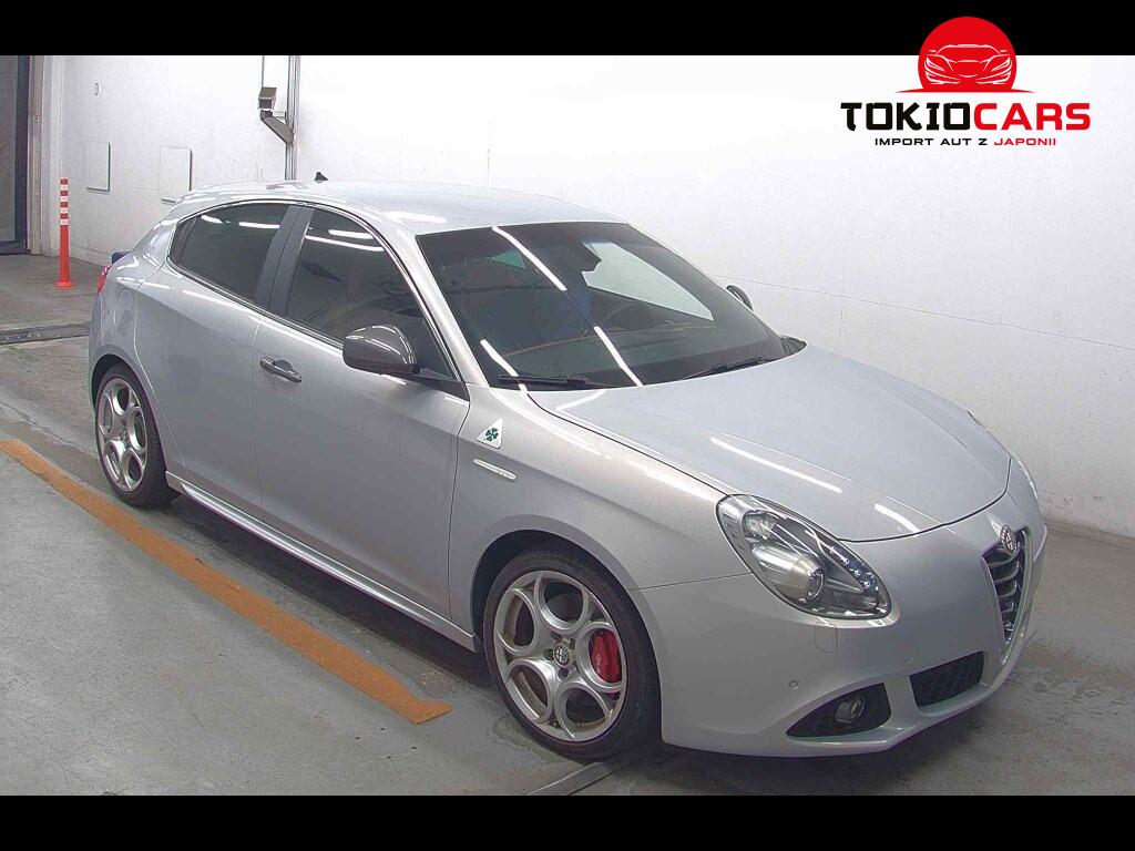 ALFA ROMEO GIULIETTA 5D QUADRIFOGLIO VERDE