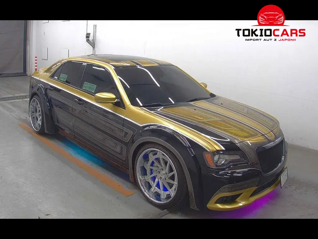 CHRYSLER 300C SRT8