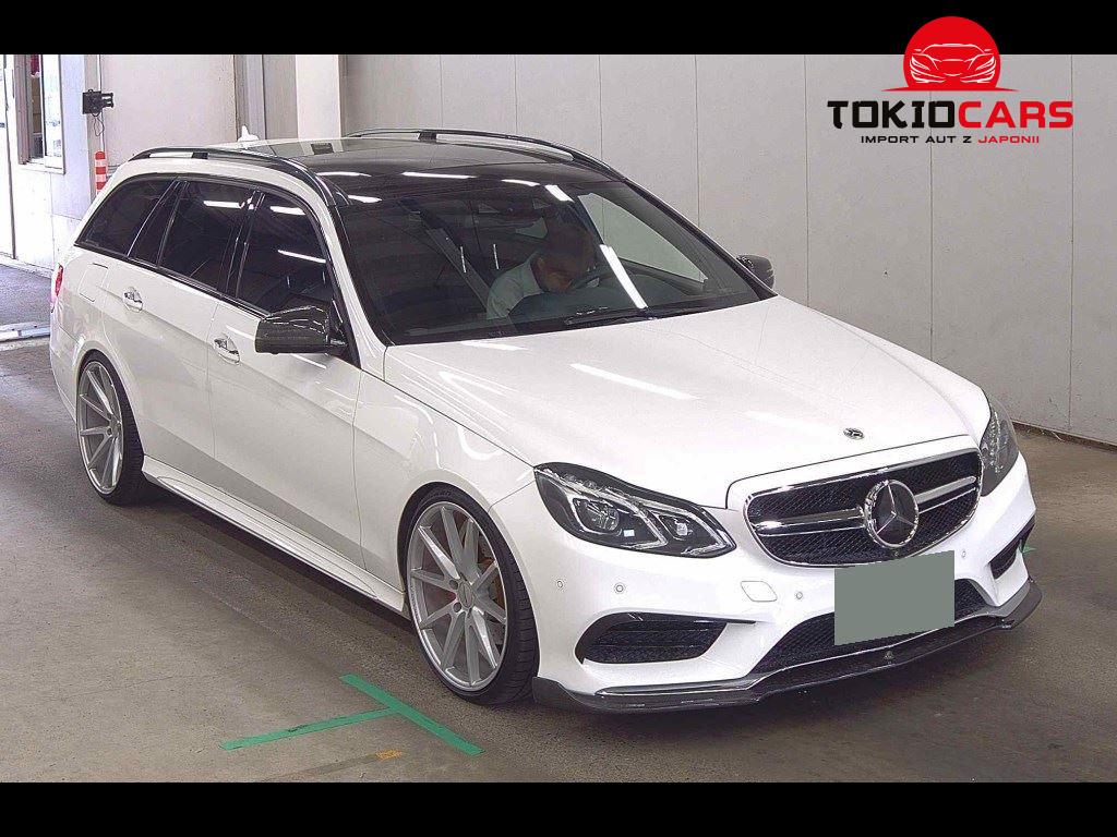 MERCEDES BENZ E-CLASS STATIONWAGON 4WD E300 4MATIC STATIONWAGON AVANTGARDE AMG